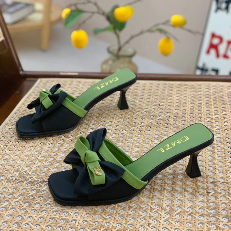 2024 Bow Women Sandals Green High Medium Heel Frocks Fashion Chic Party Weddings Gold Sexy Designer Wedding Elegant Shoes