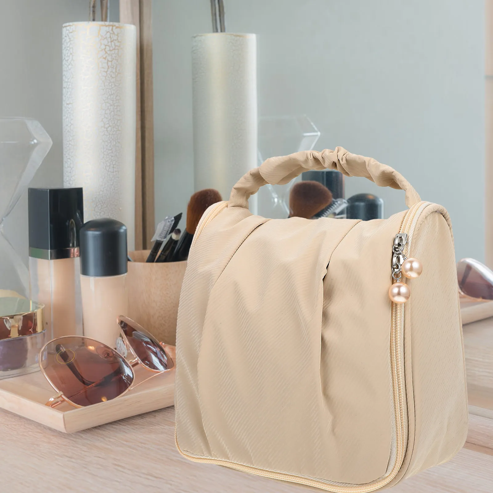 

Toiletry Bag Hanging Travel Pouches Storage Wash Women H Pearl Zipper Design Easy Carry Business Use Keep Safe