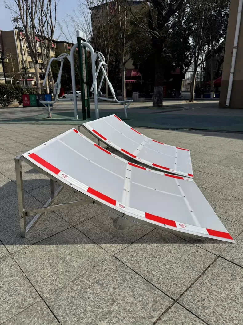 Remote control RC model car off-road vehicle flying hill tool folding jumping platform flying hill platform nylon board with cur
