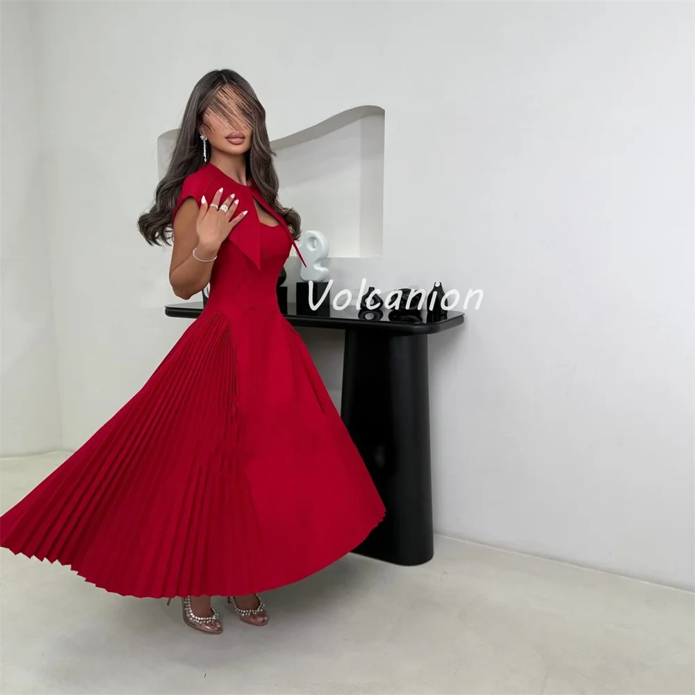 Доступны размеры по индивидуальному заказу. Сексуальный трикотаж со складками и драпировкой. Прямой овальный вырез. Платья чайной длины. Платья для особых случаев на заказ. Высокое качество.