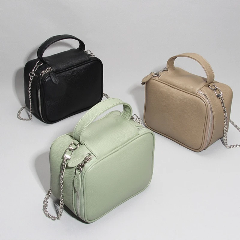 

Leather Minimalist Mini Handbag Dual-Way Chain Crossbody Bag / Handheld Pouch, Chic Outfit Accessory for Daily & Casual Styling