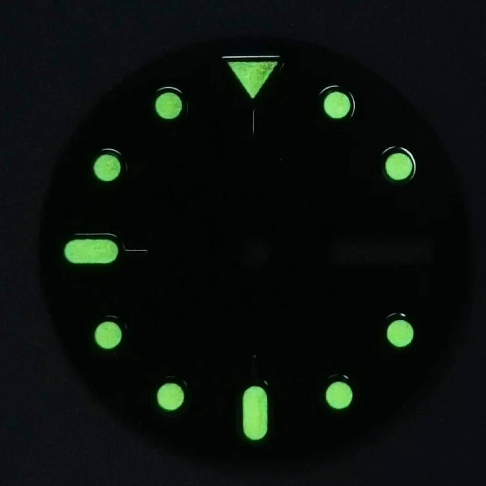 28.5MM dial diameter dual calendar dial suitable for NH36 watch movement accessories with green luminous dial Customizable logo