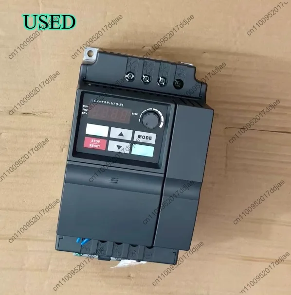 

Frequency converter vfd022el43a 2.2kw, 380-480v actual shooting