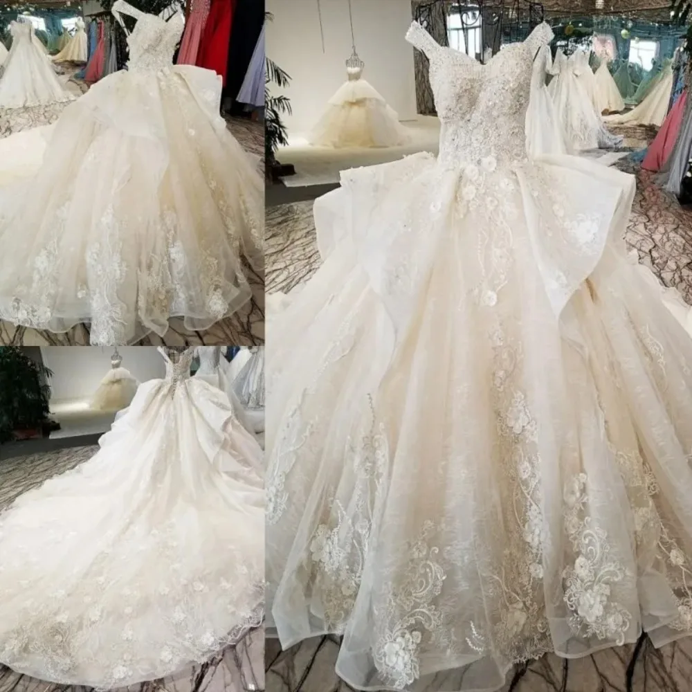 

Роскошные свадебные платья с v-образным вырезом без рукавов и кружевными аппликациями, бальные свадебные платья на заказ, сексуальное платье с открытой спиной и шлейфом De