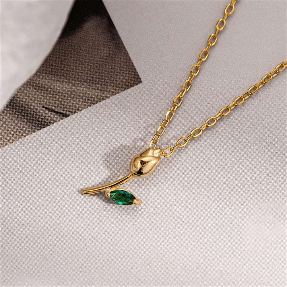 

Korean Women's Tulip Necklace, S925 Silver, Emerald Zircon Forest-Style Light Luxury Temperament Flower Collarbone Chain