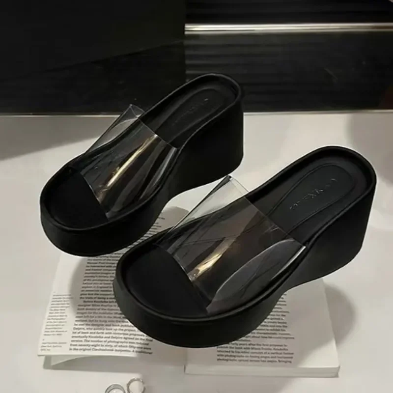 

Сандалии-желе женские на танкетке 7 см, повседневные туфли из ПВХ, удобные тапочки, большие размеры 35-40, лето 2024