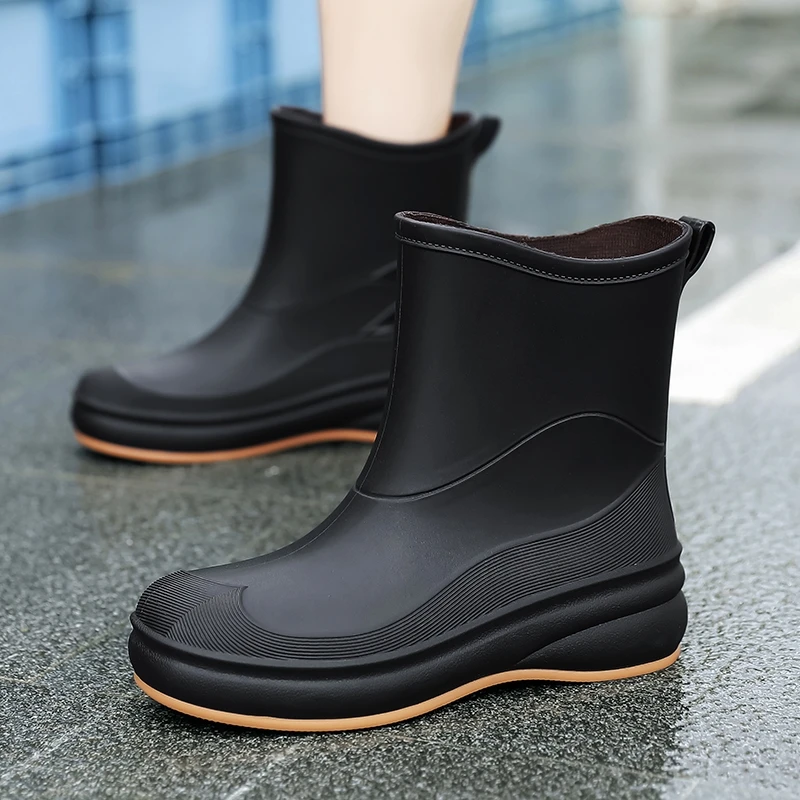 Women's Mid-Calf Rain Boots Fall Outdoor Waterproof Non-Slip Soft Bottom Work Boots Kitchen Labor Protection Rubber Boots
