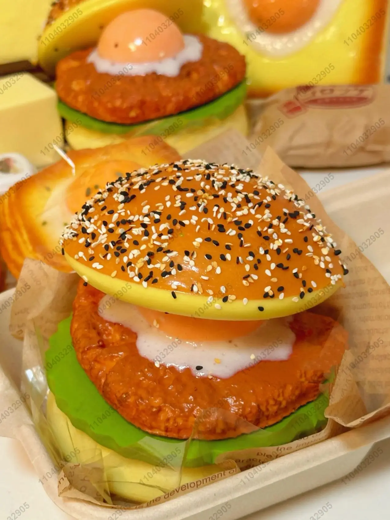 Big Burger Squishy Jouet à presser pour pain de hamburger de bœuf à montée lente - Jouet de relaxation des mains à libération du stress à rebond lent en couches