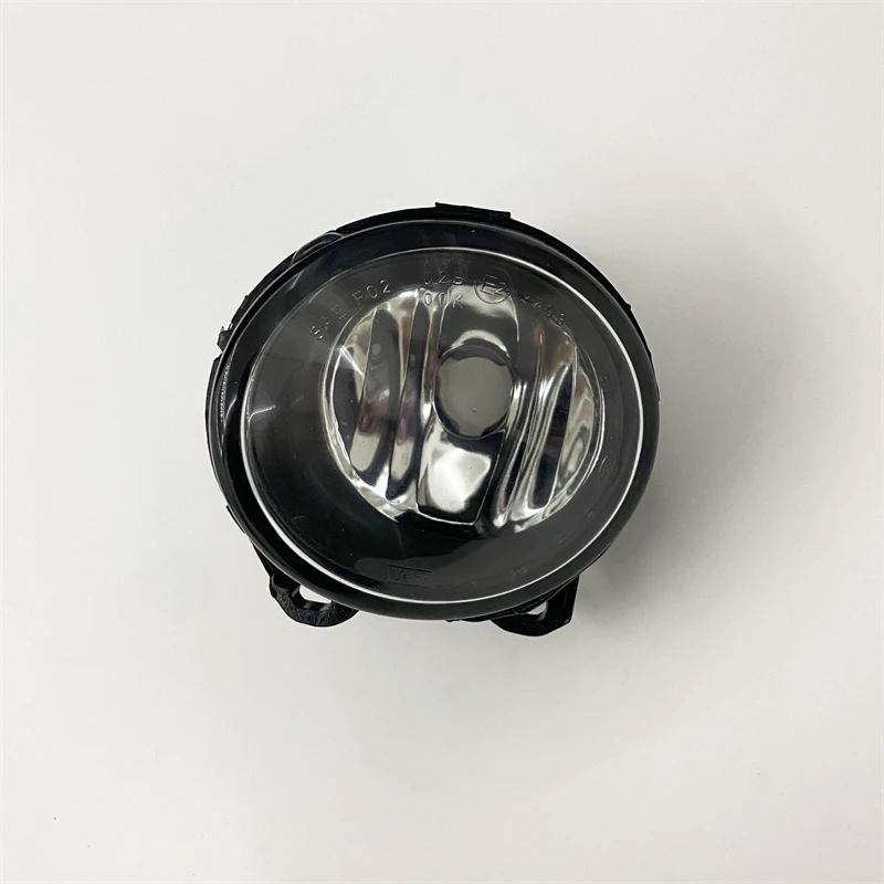 STZT 63177839865 الجبهة اليمنى LED الضباب الخفيف قطع غيار السيارات 6317 7839 865 لسيارات BMW F10 F11 F18 E92 E93 F07
