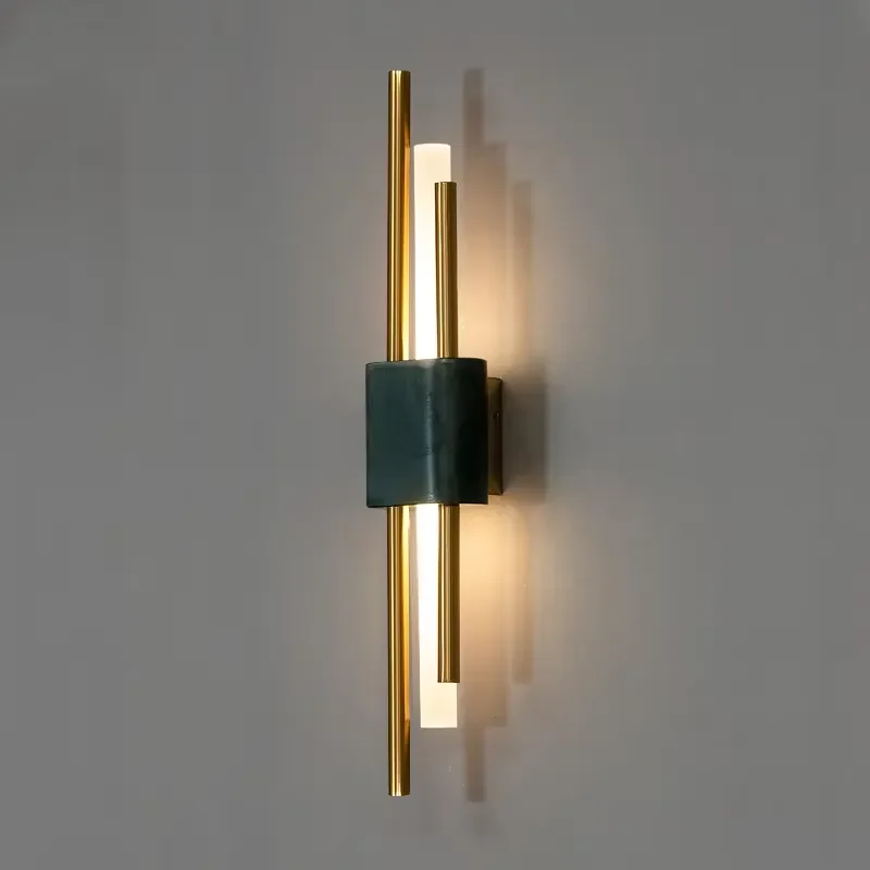 Hot Sale American Brass Gold Wall Lamp Classic Decoration Light Sconce for Bedroom Indoor Traditional Wall Lighting