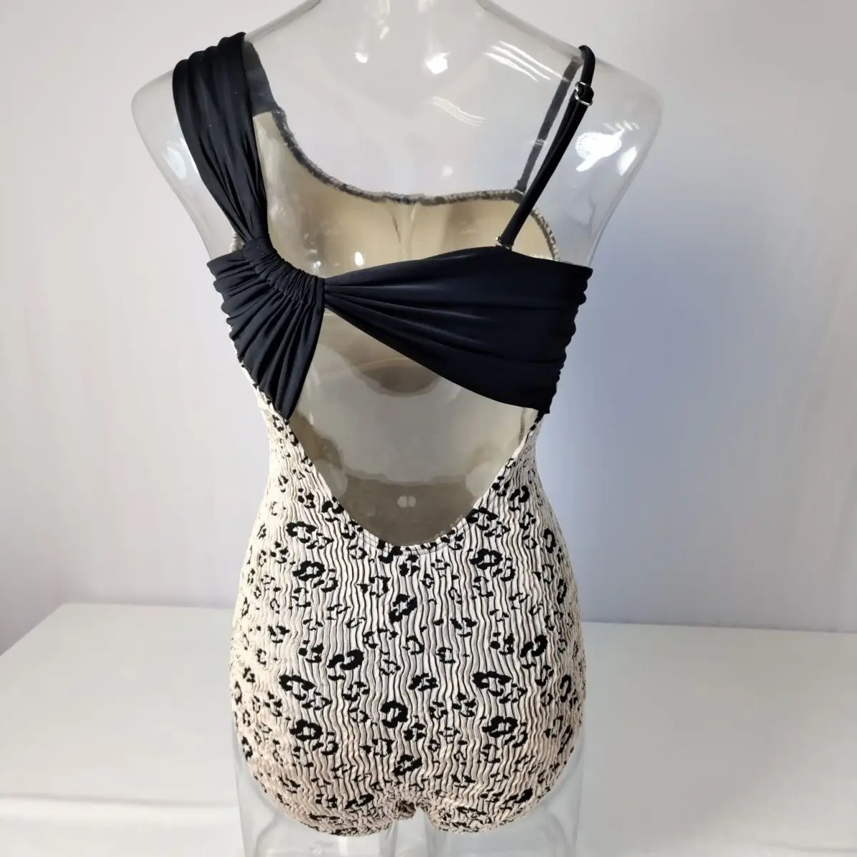 Maillot de bain une pièce pour femme, imprimé léopard sexy, bandoulière, plissé initié pour couvrir la chair, triangle élastique