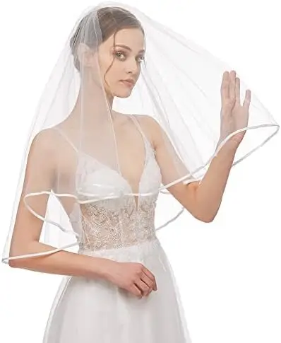 Véu de noiva feminino simples tule curto véu de casamento borda de cetim com pente para festa de despedida de solteira de casamento