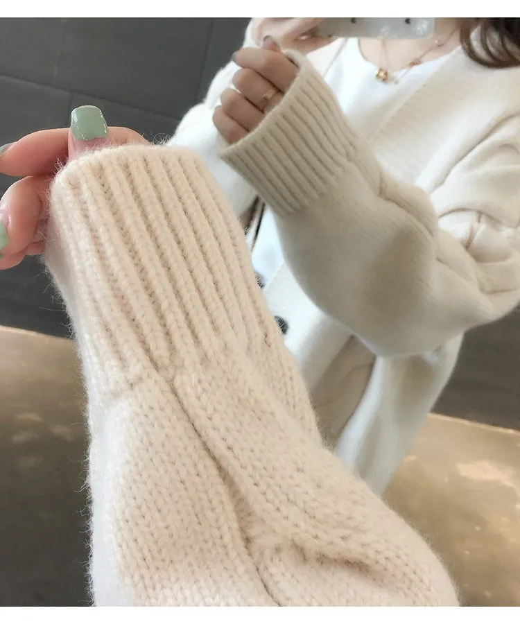 Sweater Women 2026 Fashion Autumn Winter New Loose V Neck Button Lantern Sleeve Solid Color Cardigan Cardigan Women