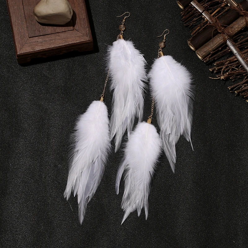 1 piece of Bohemian ethnic trendy Su long handmade feather earrings, earrings, fashionable holiday gift