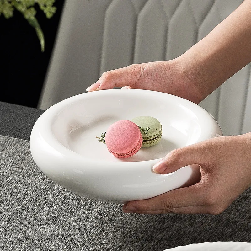 Creative Pure White Thickened Ceramic Plates Hotel Restaurant Tableware Round Ceramic Heat-retaining Plates Kitchen Utensils