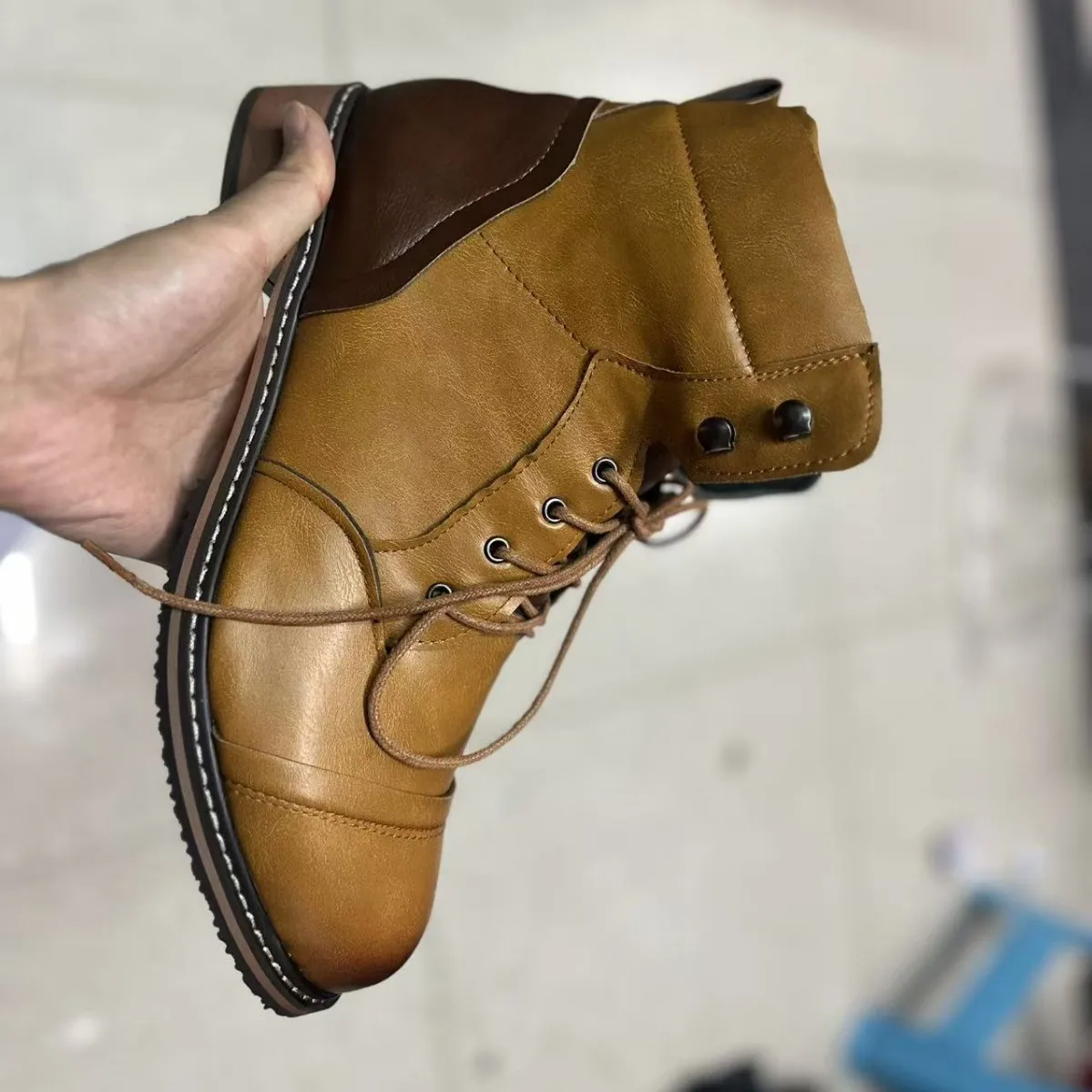 Men's Distressed Leather Ankle Boots Color Accents Lace-Up Rugged Casual Design for Daily Outdoor Autumn/winter Street Looks