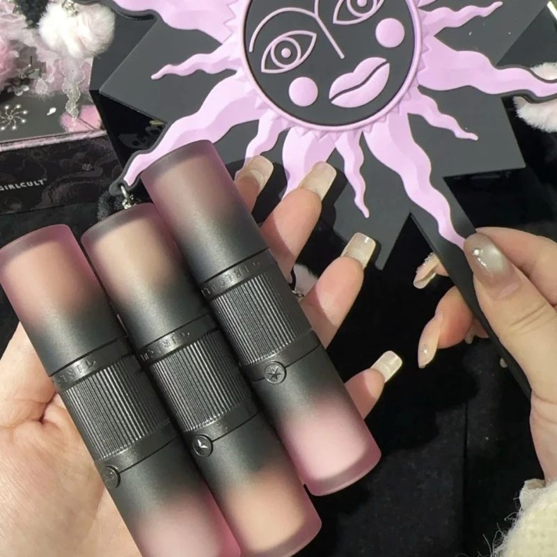 girlcult-メイクアップ-ハイライター-ブライトニング-リキッド-コンシーラー-ピーチ-ブロッサム-スポット-カバー-ダーク-サークル-カバー-長持ちする化粧品
