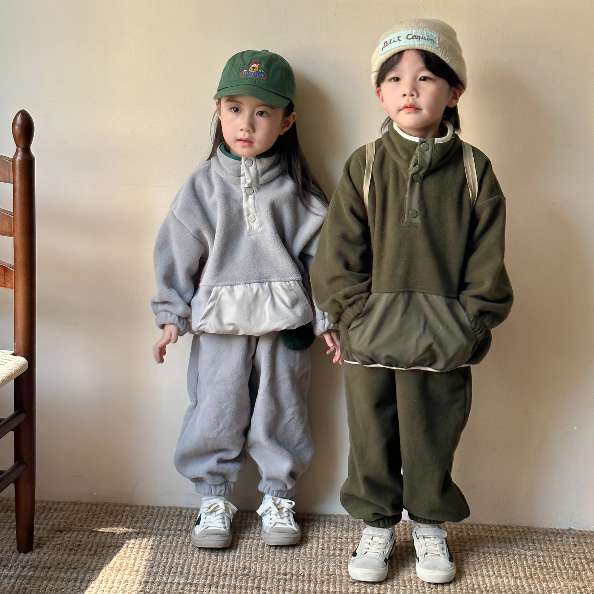 2025 Winter New Children Polar Fleece Sweatshirt Set Boys Girls Plus Velvet Thick Warm 2pcs Suit Kids Casual Sports Outfits