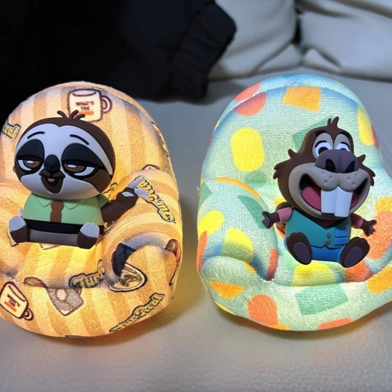 ズートピア2 ぬいぐるみソファライトシリーズ ブラインドボックス ビニール人形 ニック ジュディ ソファパッティングライト かわいいデスクトップオーナメント USB充電式ギフト