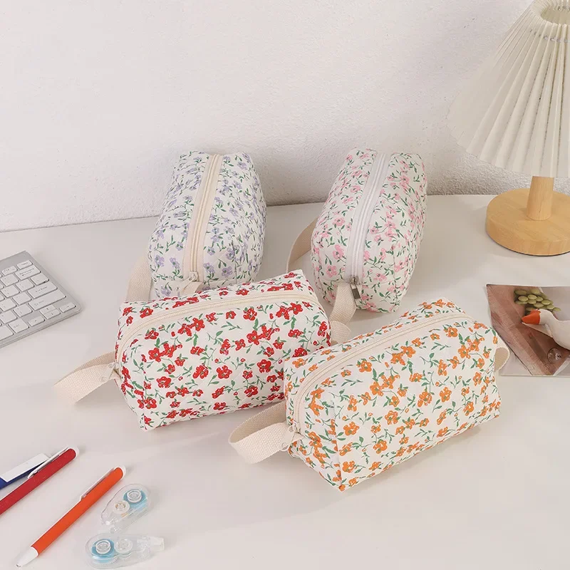 Fashion Floral Pencil Case High Beauty Student Stationery Bag Makeup Bag Large Capacity Travel Organizer Handheld Toilet Bag
