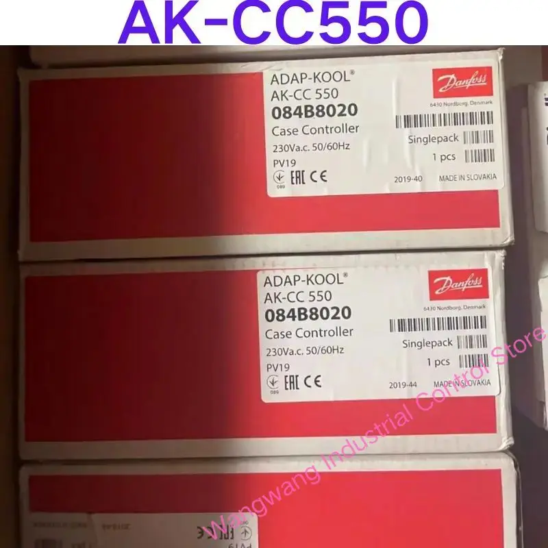 Brand-new  Intelligent controller AK-CC550 NO.084B8020 ,Contact me for discounts