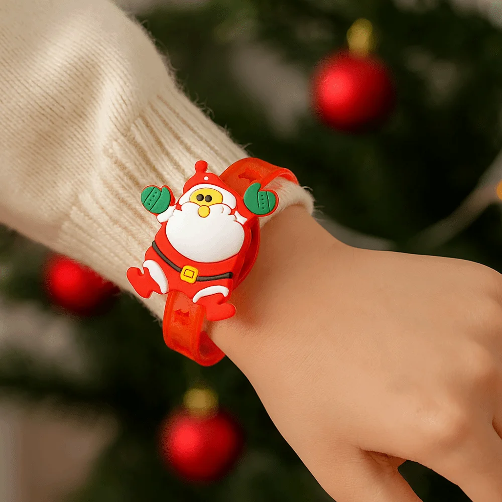 Pulseras con luz LED de plástico divertidas, pulseras brillantes ajustables con dibujos animados, efecto brillante, juguetes iluminados, regalo para guardería, 3 uds.