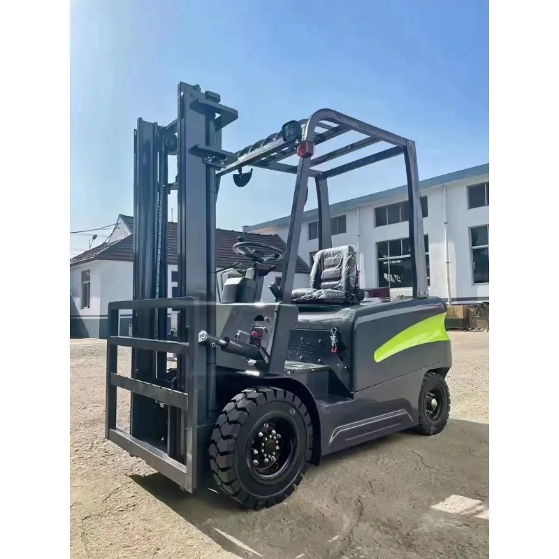 Carrello elevatore elettrico da 1,5 tonnellate di vendita caldo con accessori sostituibili, adatto per deposito di lavoro agricolo e magazzino