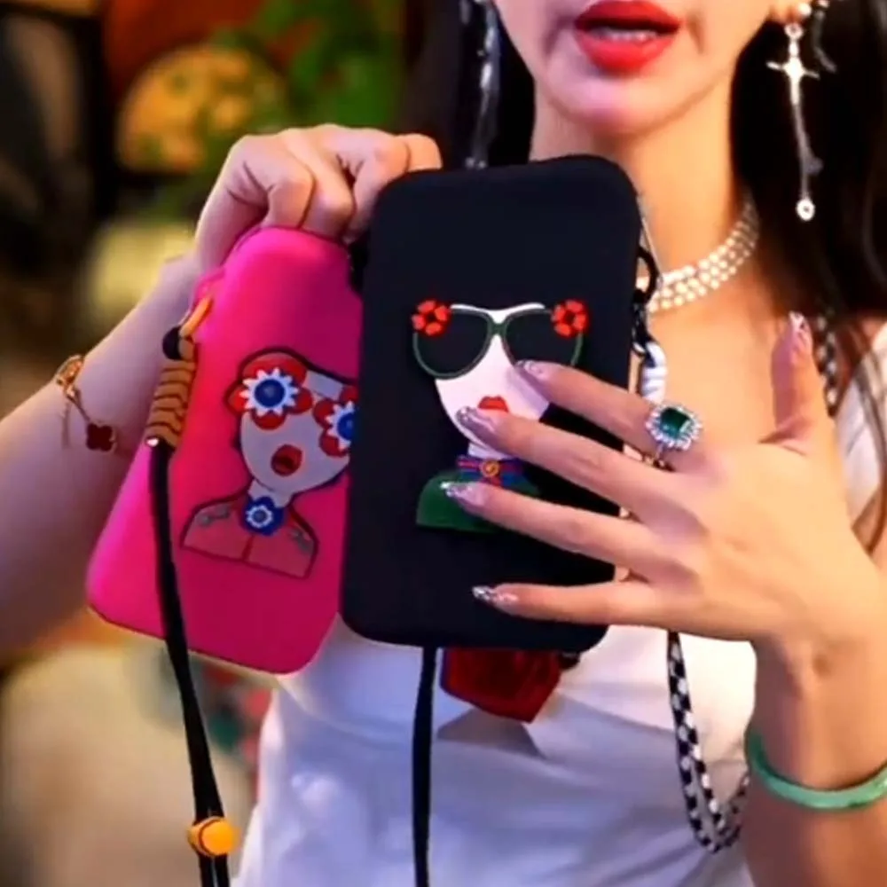 

Anti-lost Hanging Neck Phone Bag Cartoon Creative Modern Lady Storage Bag Lightweight Ethnic Style Silicone Crossbody Wallet