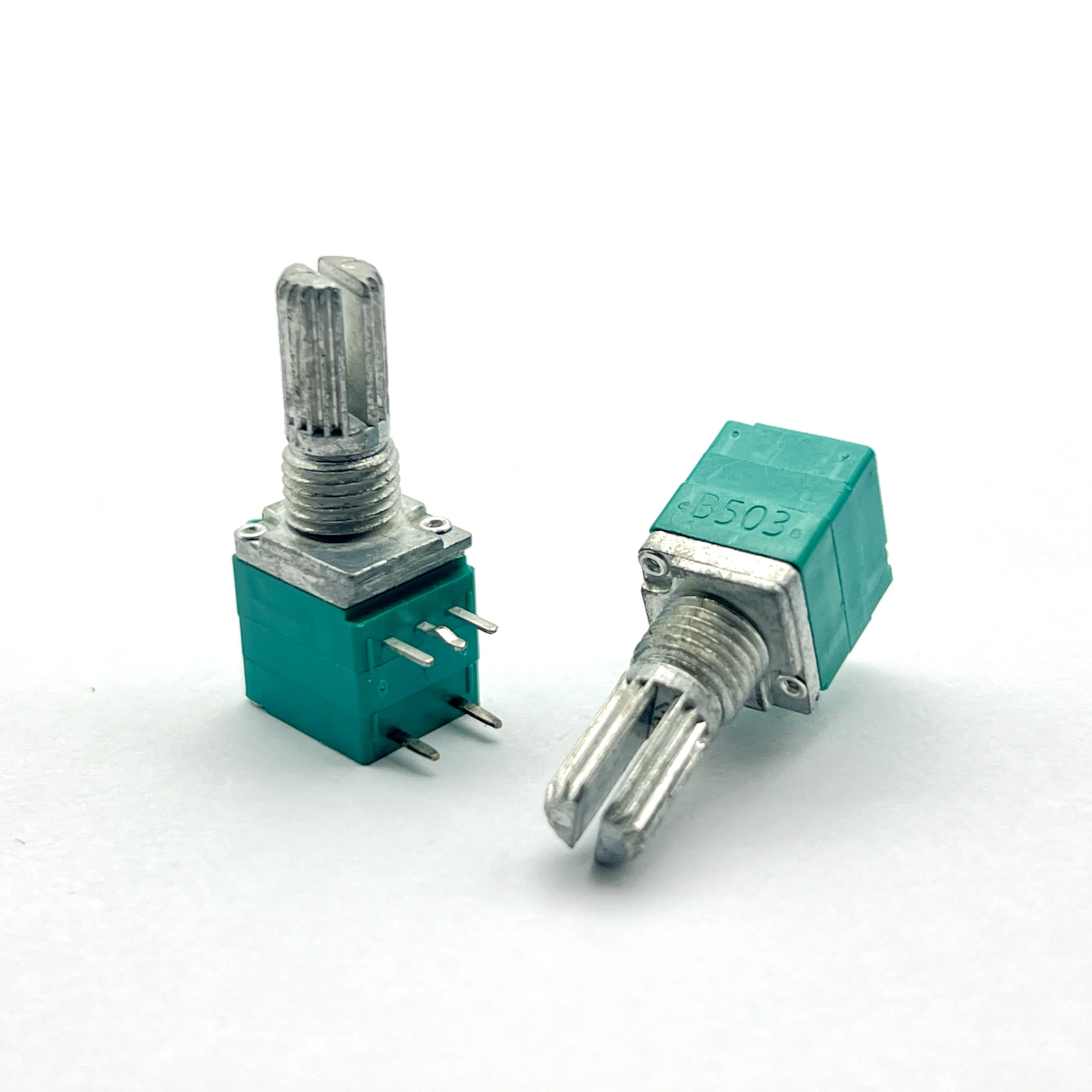 5pcs High-quality RK097 electric toy volume potentiometer with knob switch B50K B503 shaft length 15 5-pin