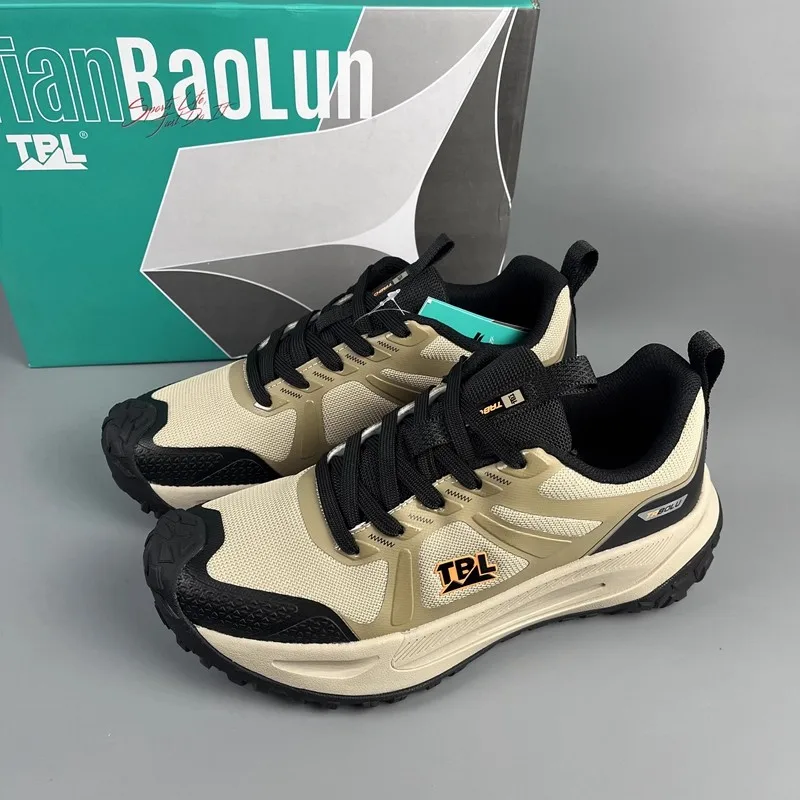 New 2025 Bestselling Breathable Professional Unisex Marathon Running Shoes Anti-Slip Training Track & Field Running Shoes