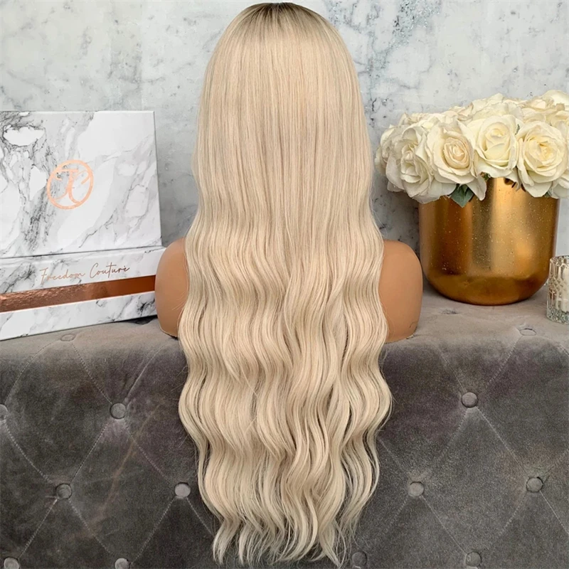 Blonde Perücke auf dem Netz Ombre Platinblonde synthetische Perücken Lose tiefe Spitze-Frontalperücken 13x4 Cosplay Party Futura-Faserperücken