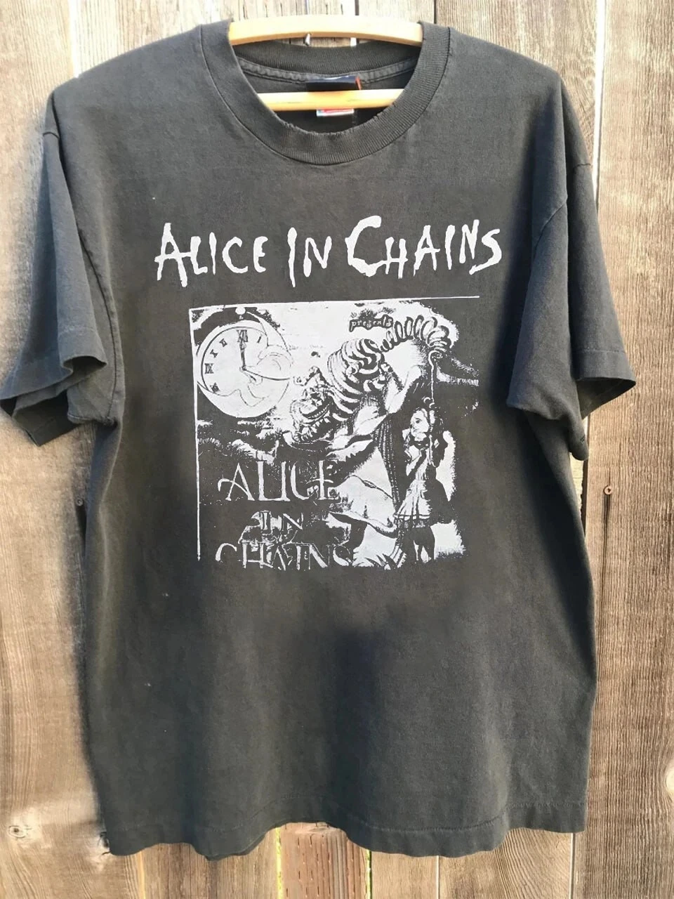 90er Jahre seltenes Alice In Chains Band Kurzarm-Unisex-T-Shirt, anthrazitfarbenes T-Shirt, Harajuku-Grafik-T-Shirts
