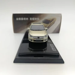 Diecast 1:64 Scale 30th Anniversary New Santana Alloy Car Model Toys Collectible Souvenir