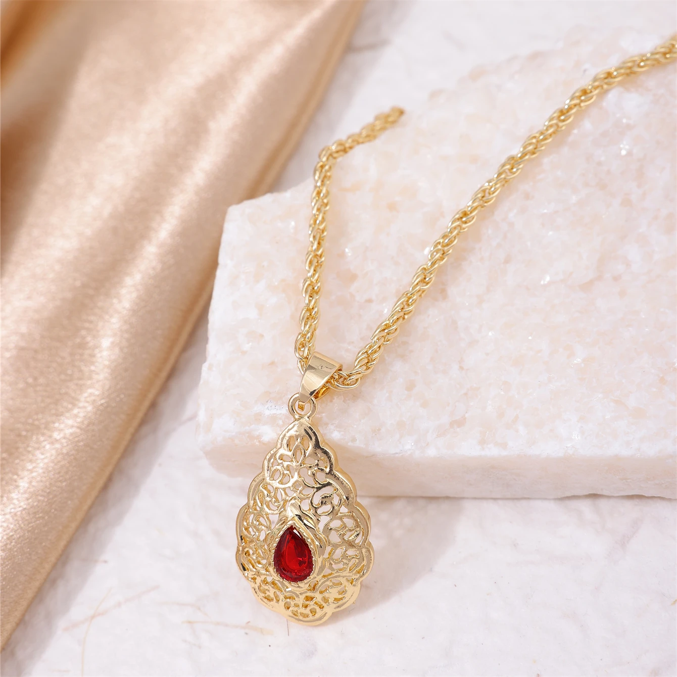 Golden Algerian Classic Wedding Necklace Drop Shape Crystal Pendant