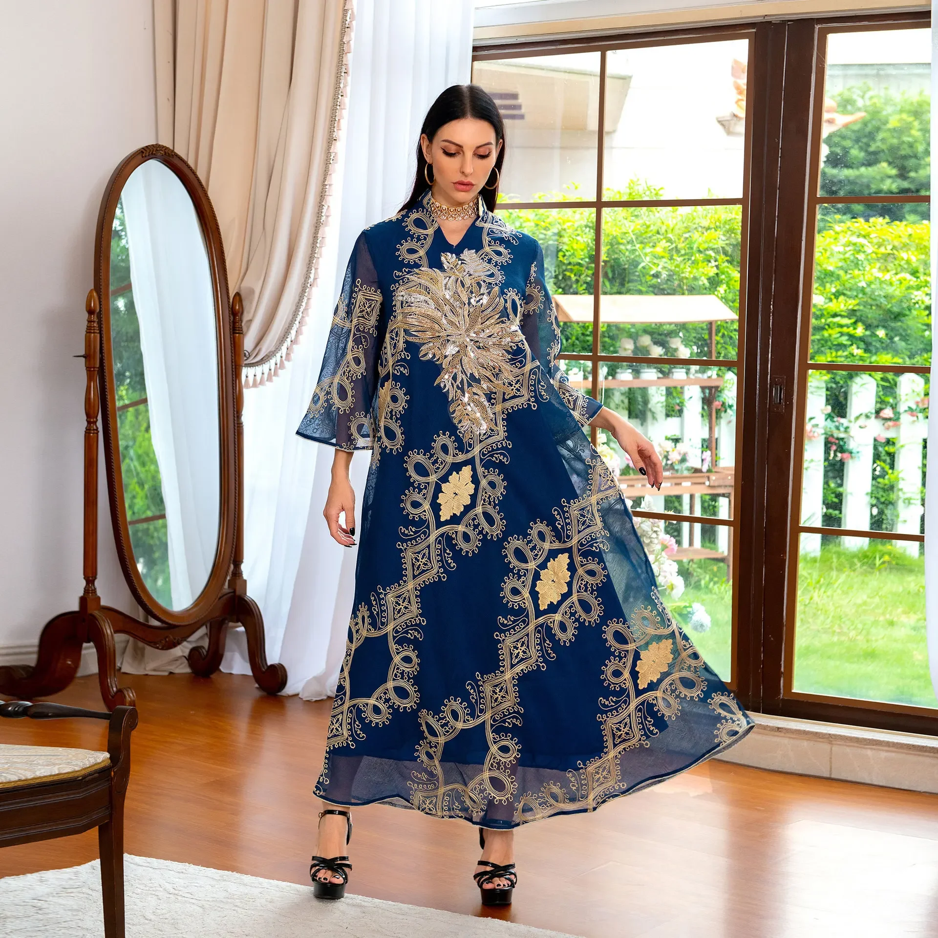 エスニックスタイル レディース服 スパンコール バーントフラワー イブニングドレス 中東 女性 アバヤ ムスリム ドレス 大きめ裾 ドレス アバヤ ローブ ルーズ