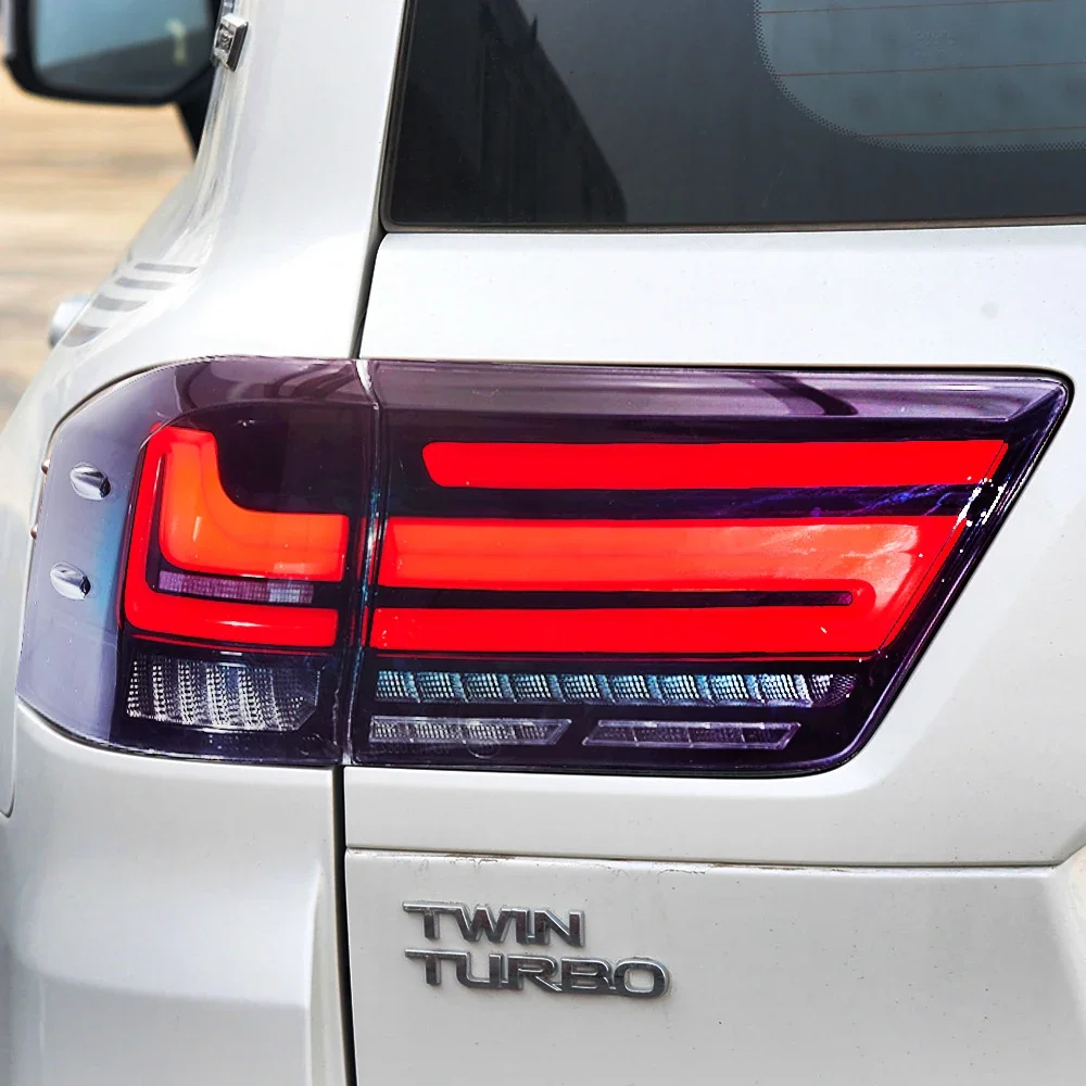 

Автомобильные задние фонари в сборе для Toyota Land Cruiser 2022-2024, светодиодные автоматические задние фонари, обновленные противотуманные тормозные указатели поворота, аксессуары