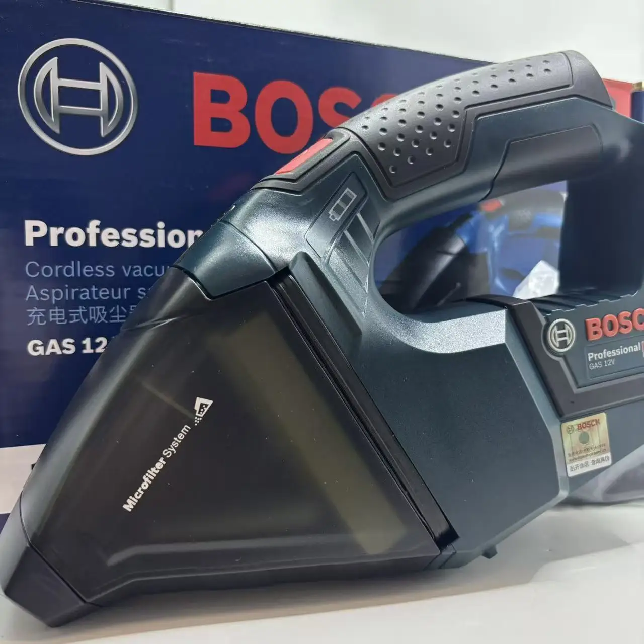 Bosch GAS 12V-LI Professional Vacuum, Lightweight & Ergonomic, One-Hand Operation for Workshop & Car Cleaning