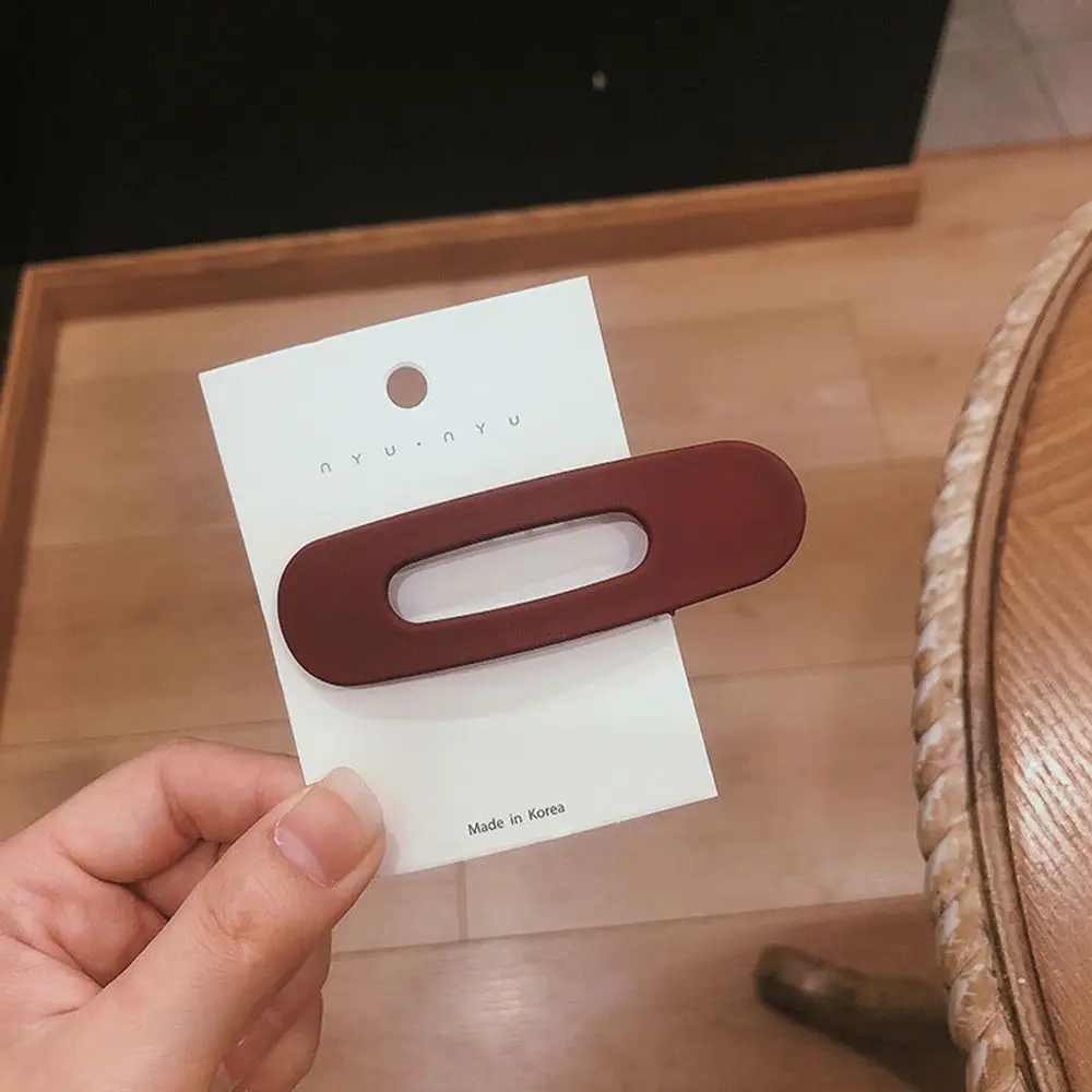 

Large Lovely Elegant Bangs Duckbill Clip Beautiful Duckbill Clip Hair Accessories Acrylic Hair Clip Geometry Hairpin