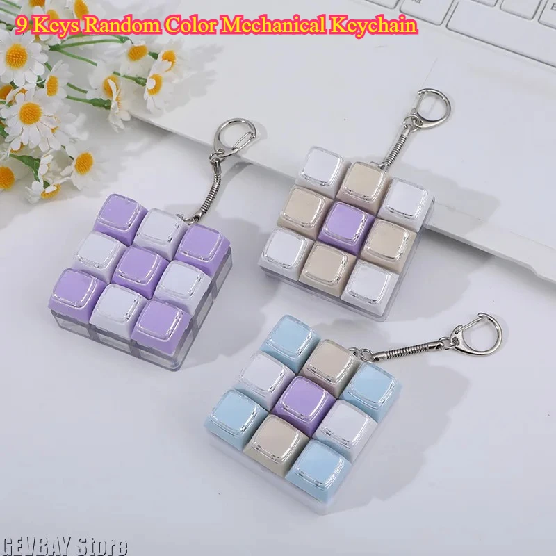 9 Keys Random Color Mechanical Keychain - Cute Creative Stress Relief Toy Key Pendant Gift