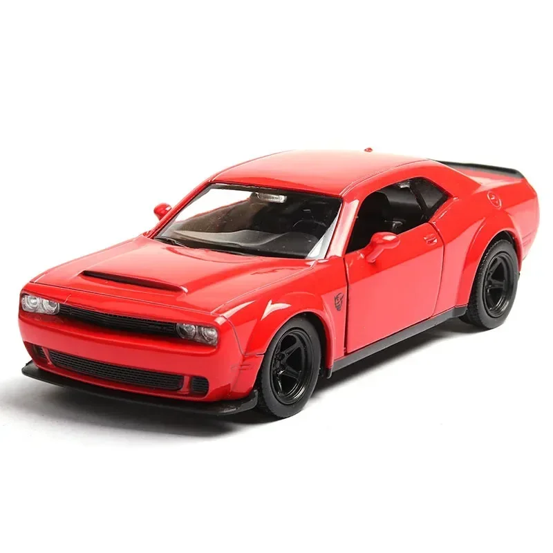 1:36 Dodge Challenger SRT Demone Auto Sportiva Pressofuso In Lega Modello di Auto Giocattolo Con Tirare Indietro Per I Regali Dei Bambini Collezione di Giocattoli A141