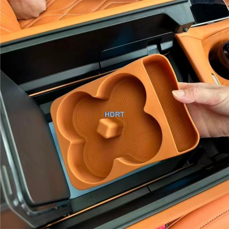 For GWM Tank 500 2026 + Car Styling Refrigerator Storage Box Water Cup Holder Organizer Cover Fridge Dust Proof Pad Accessories