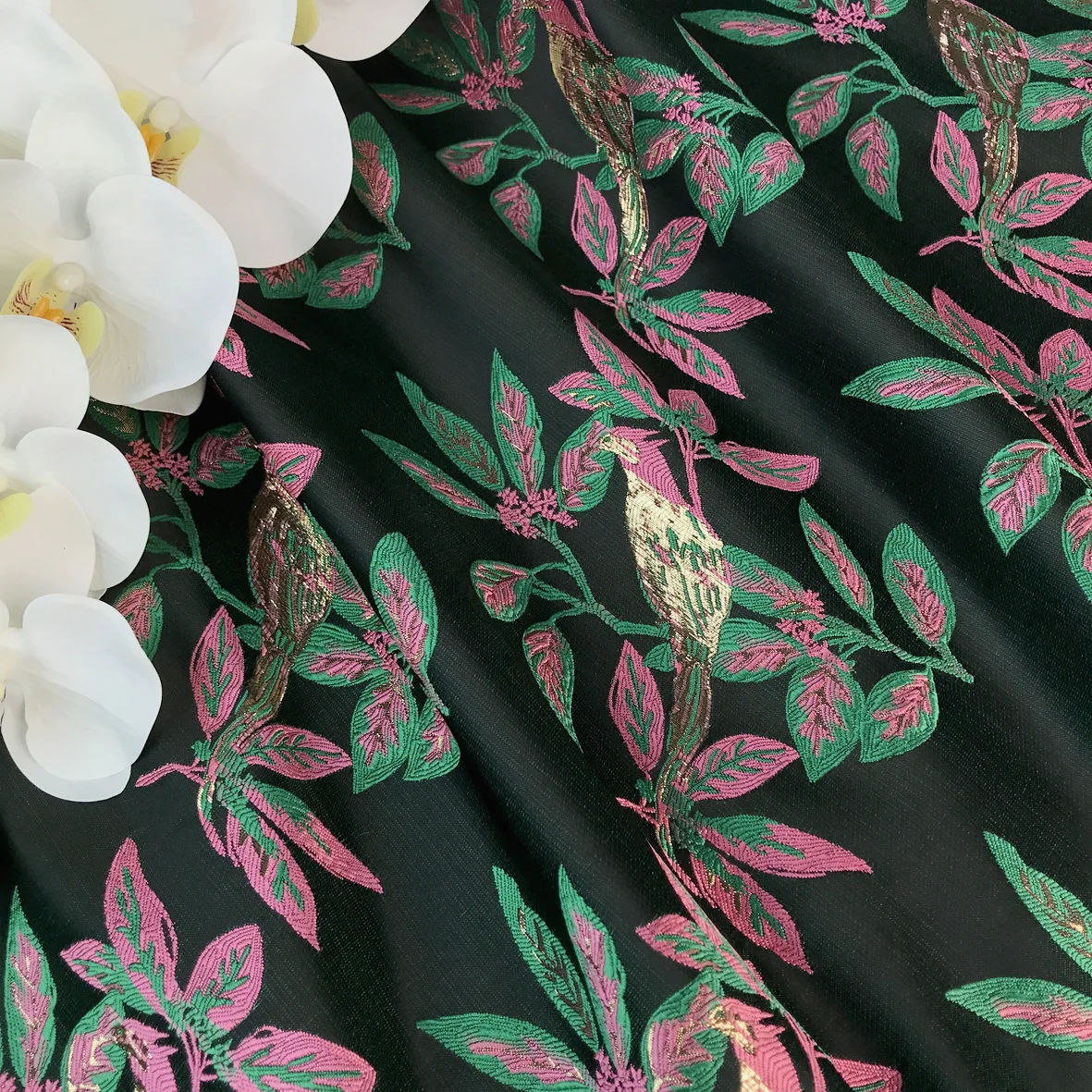 

1 м парчовое платье с золотой проволокой контрастного цвета и птицы, женское жаккардовое платье, разноцветное гладкое платье, жилет, официальная ткань