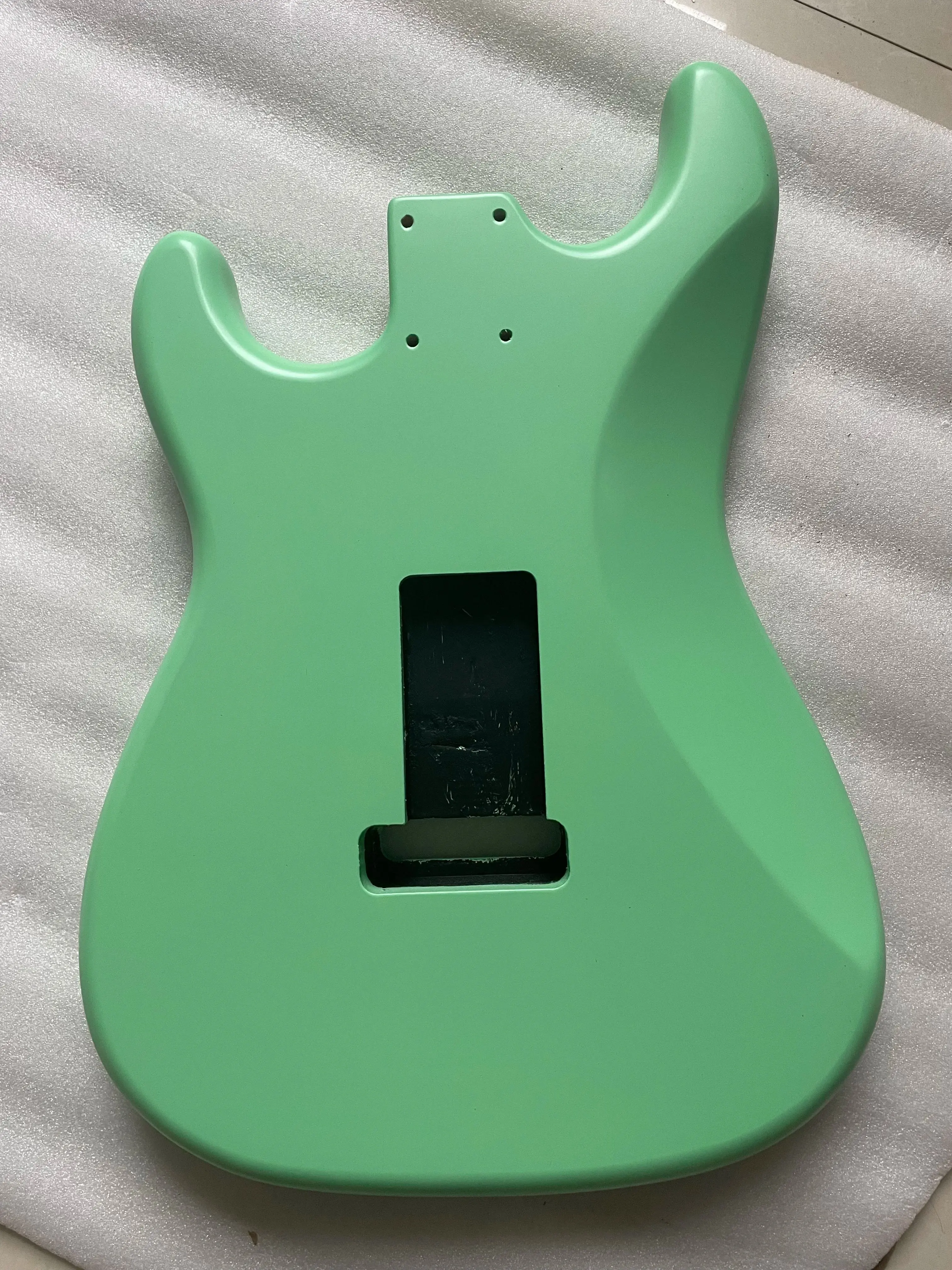 Alder Wood Electric Guitar Body, Blank Nitro Lacquer, Matt Finished Luthier, DIY, SSH, HSH, SSSS, High Quality, Brand New