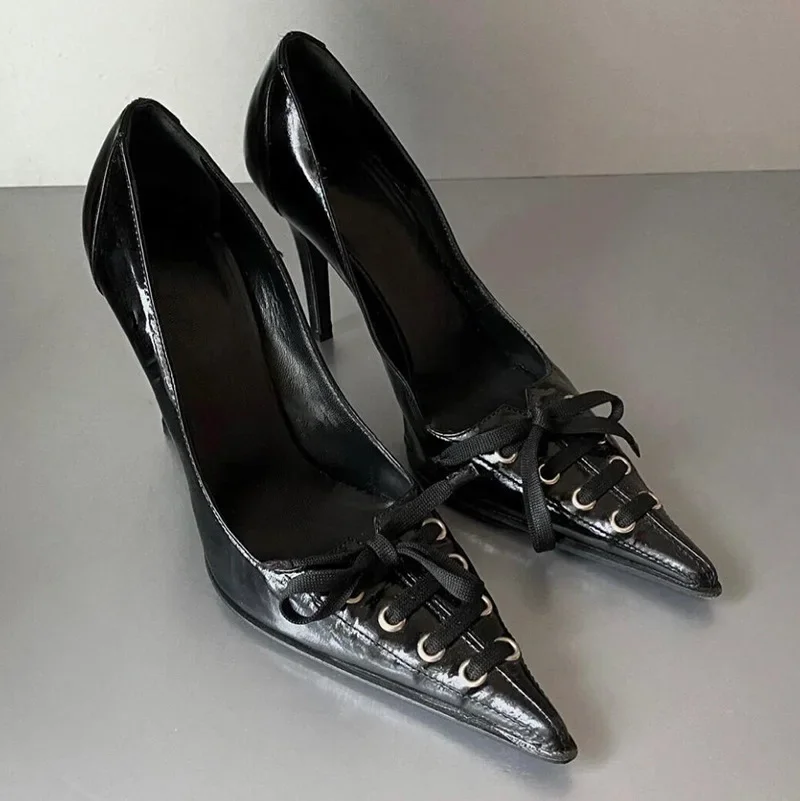 

Агент в стиле Spice Girl с дизайном банта, заостренные высокие каблуки, новинка весны 2025, мотоциклетные одинарные туфли на узком каблуке с неглубоким носком