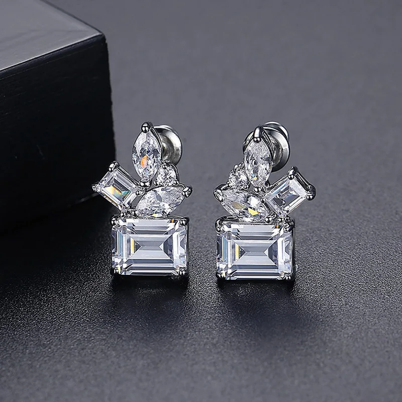 LUOTEEMI Square Cubic Zirconia Stud Earrings For Women Korean Fashion Party Luxury Jewelry Girl‘s Cute Emerald Cut CZ Earring