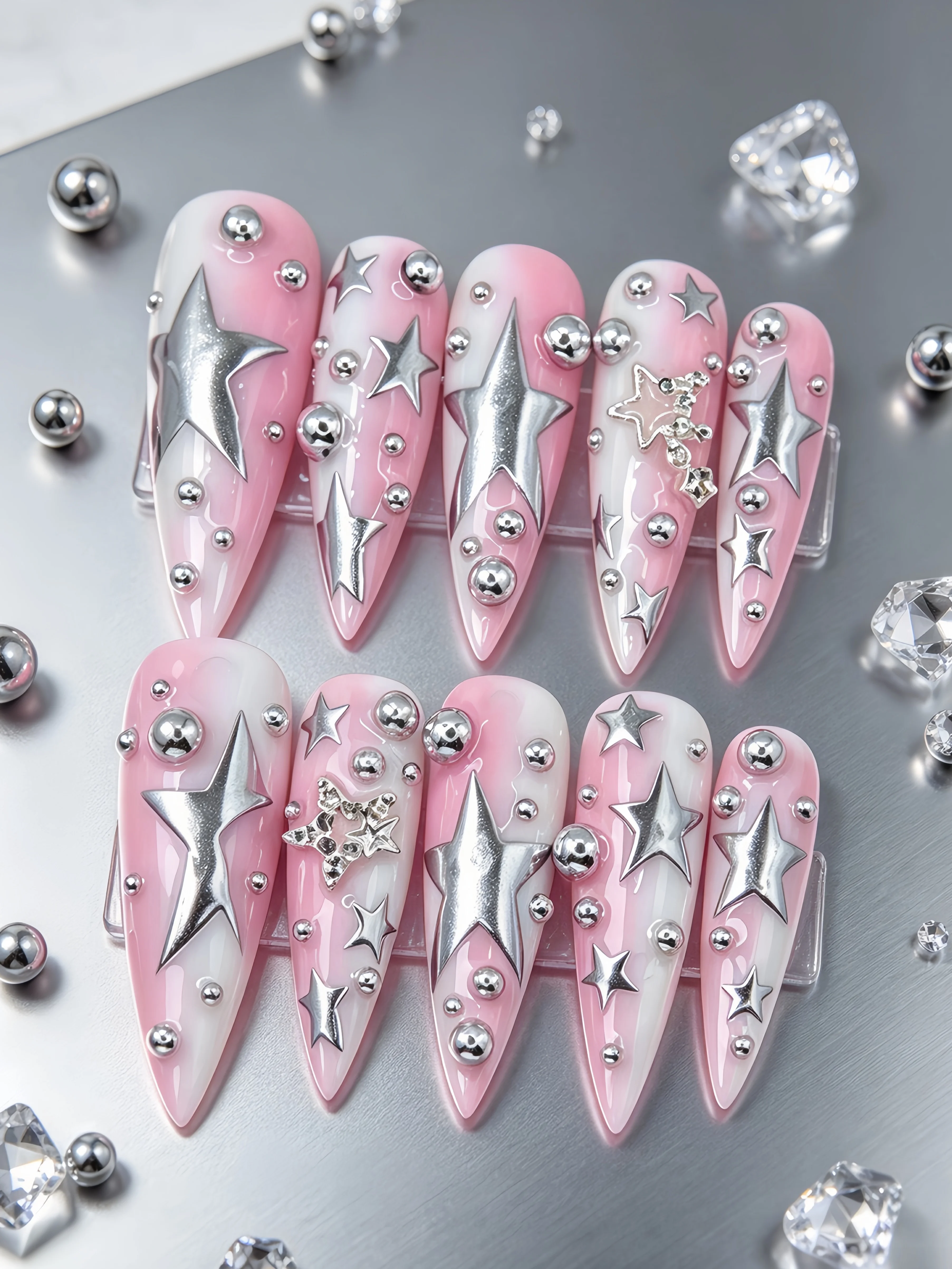Pink and White Gradient Pointed-Shaped Wearable Nails Y2K Millennium Hot Girl Style 3D Silver Five-Pointed Star Steel Bead Rivet Handmade Nail Stickers