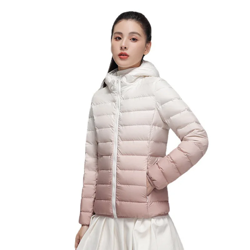 Chaqueta con capucha de Color degradado para mujer, chaqueta acolchada ligera 90% de plumón de pato blanco, abrigo de invierno portátil para mujer, JK-072