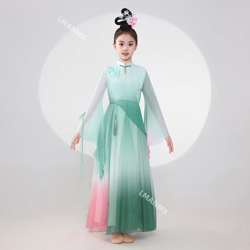 

Smoke Rain Jiangnan Classical Dance Girl Elegant Group Dance Fan Dance Costume