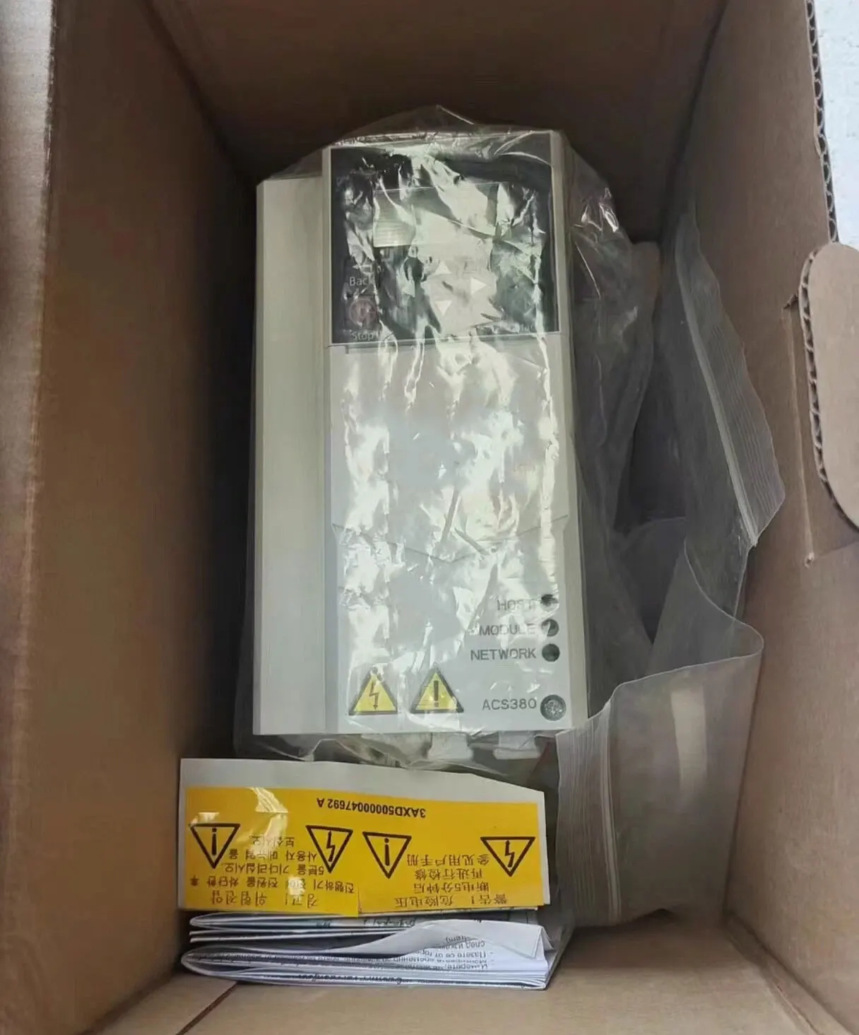 

Brand New ACS180-04S-15A6-2 ACS180-04S-17A5-2 One Year Warranty