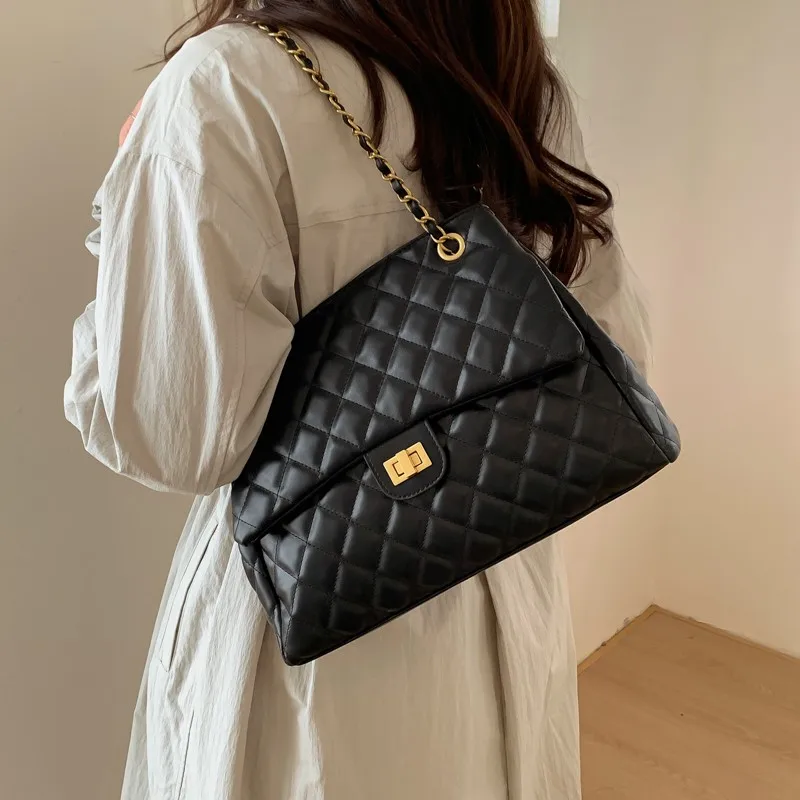 

Luxury Unique Tote Bag For Women Elegant Simple Vintage With Solid Color And Business Leisure Commuter